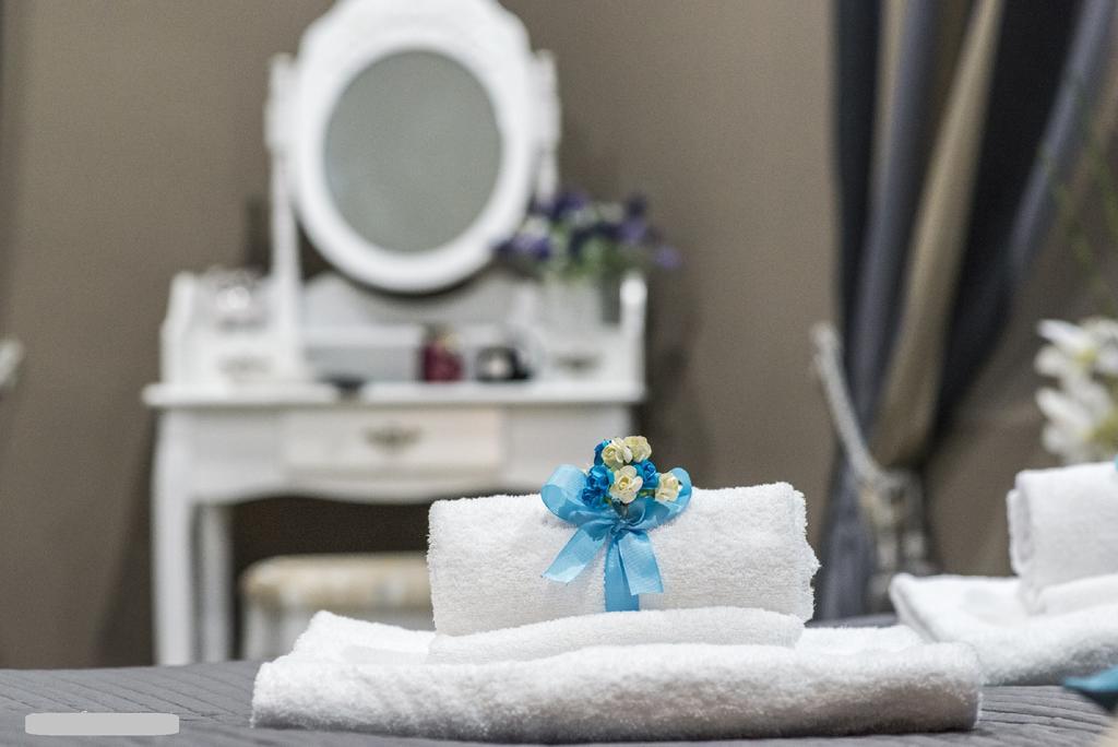 Costantino Secondo Guest House Рим Экстерьер фото
