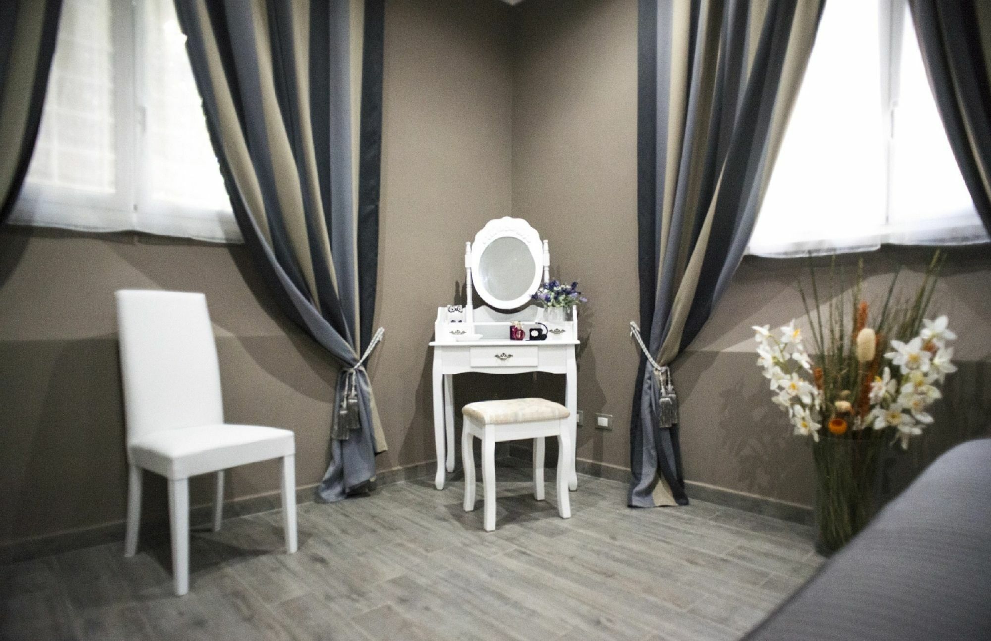 Costantino Secondo Guest House Рим Экстерьер фото